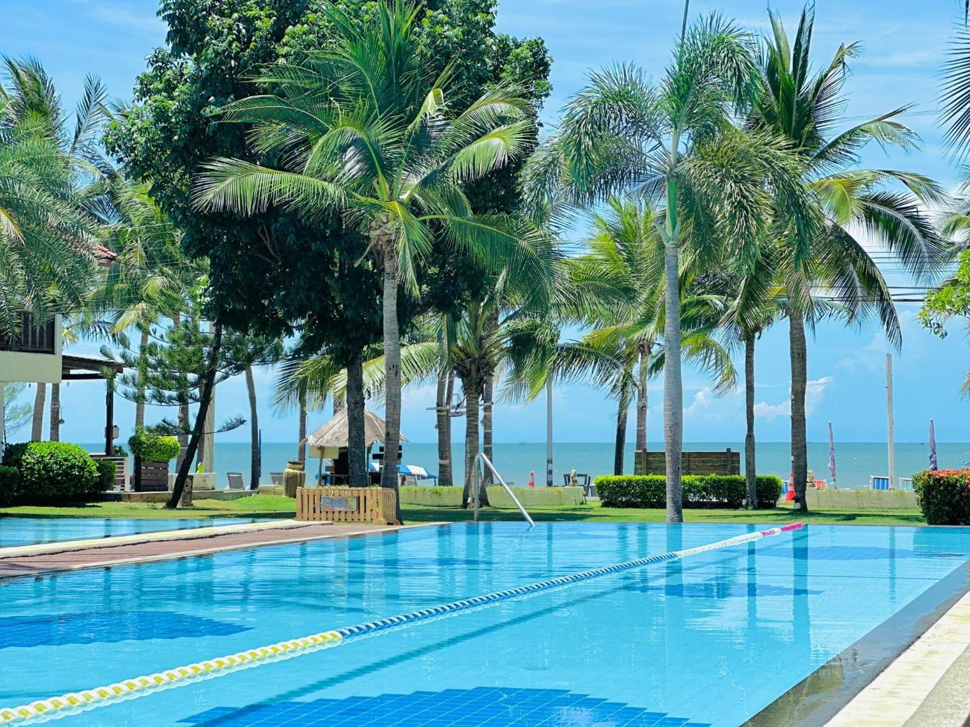 Dolphin Bay Beach Resort Sam Roi Yot Bagian luar foto